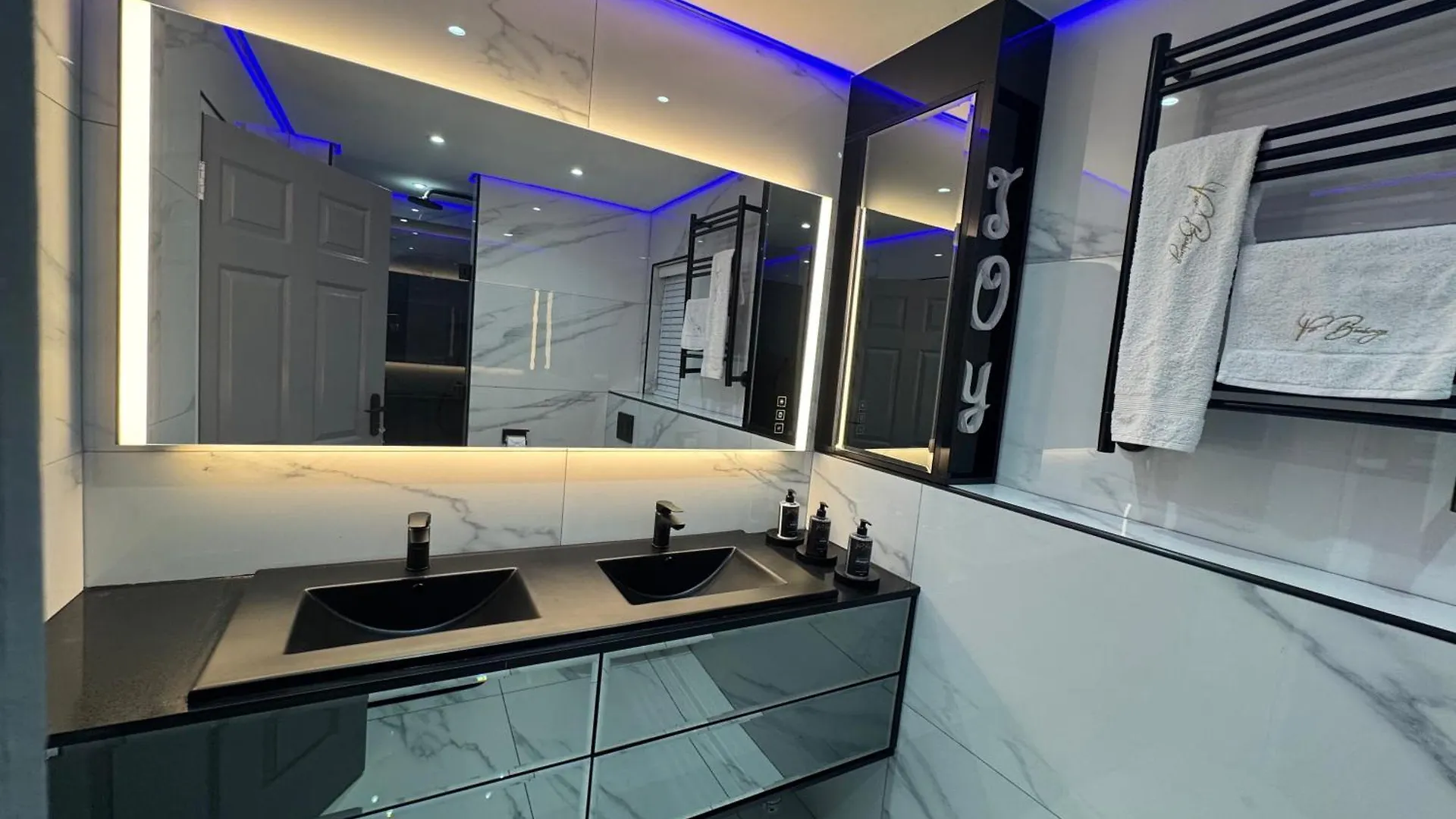 Exclusive Ultra-Luxury A Cut Above Apartments Century City By Vvip Bookings Cape Town 0*,